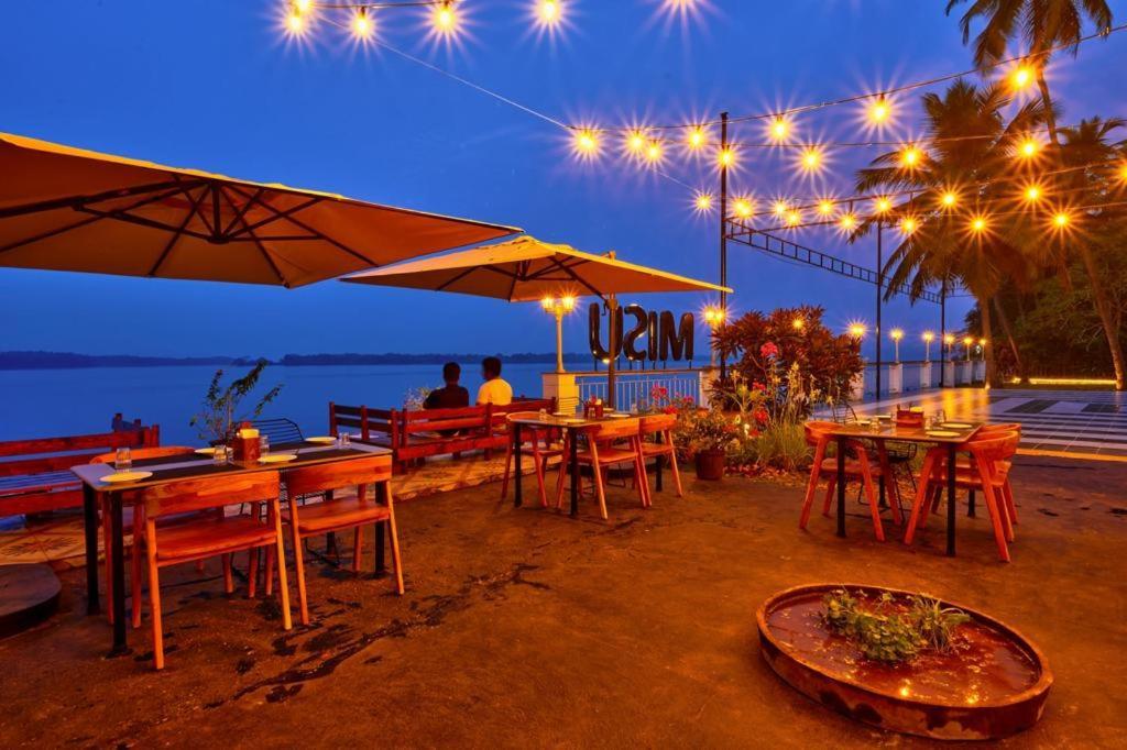 Blu Missel By The River Ribandar المظهر الخارجي الصورة