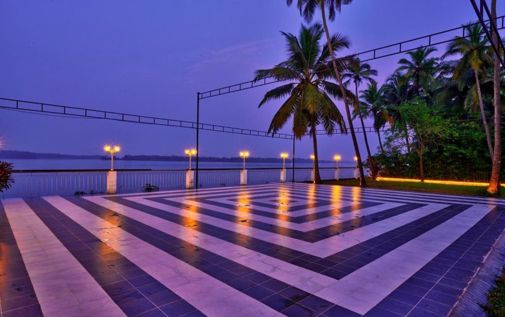 Blu Missel By The River Ribandar المظهر الخارجي الصورة